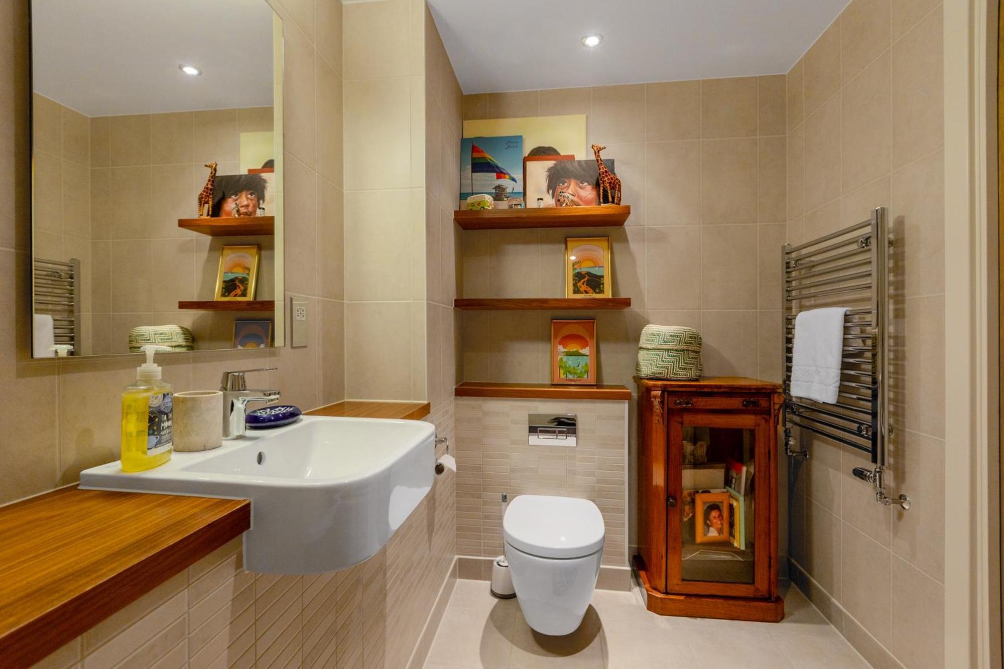 Stylish 1br Apt, 8 Mins To Stratford Station *