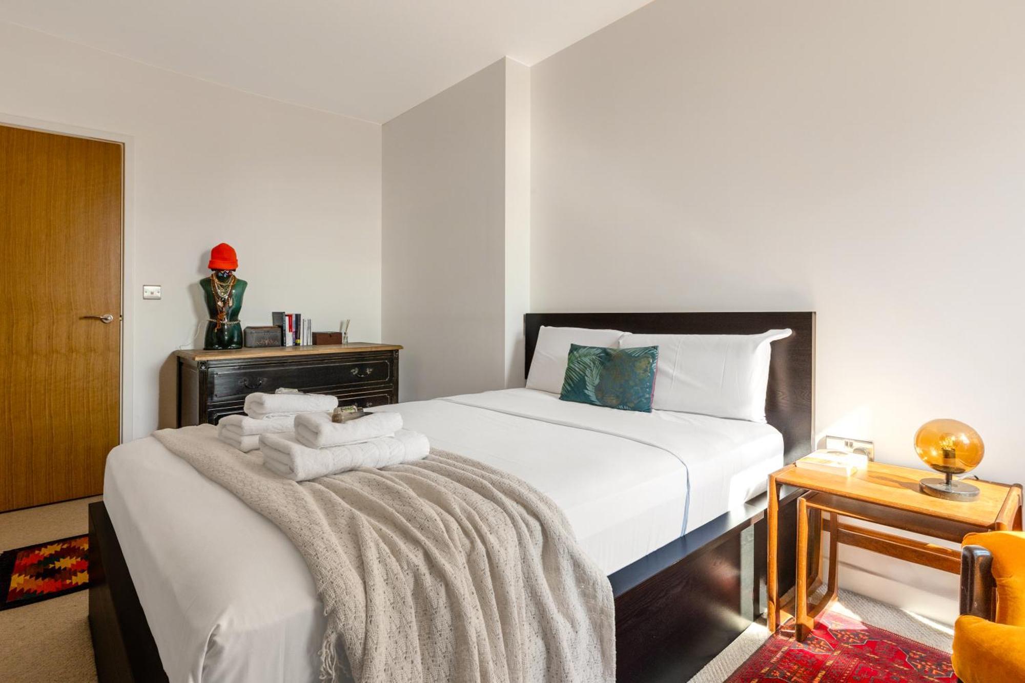 Stylish 1br Apt, 8 Mins To Stratford Station London