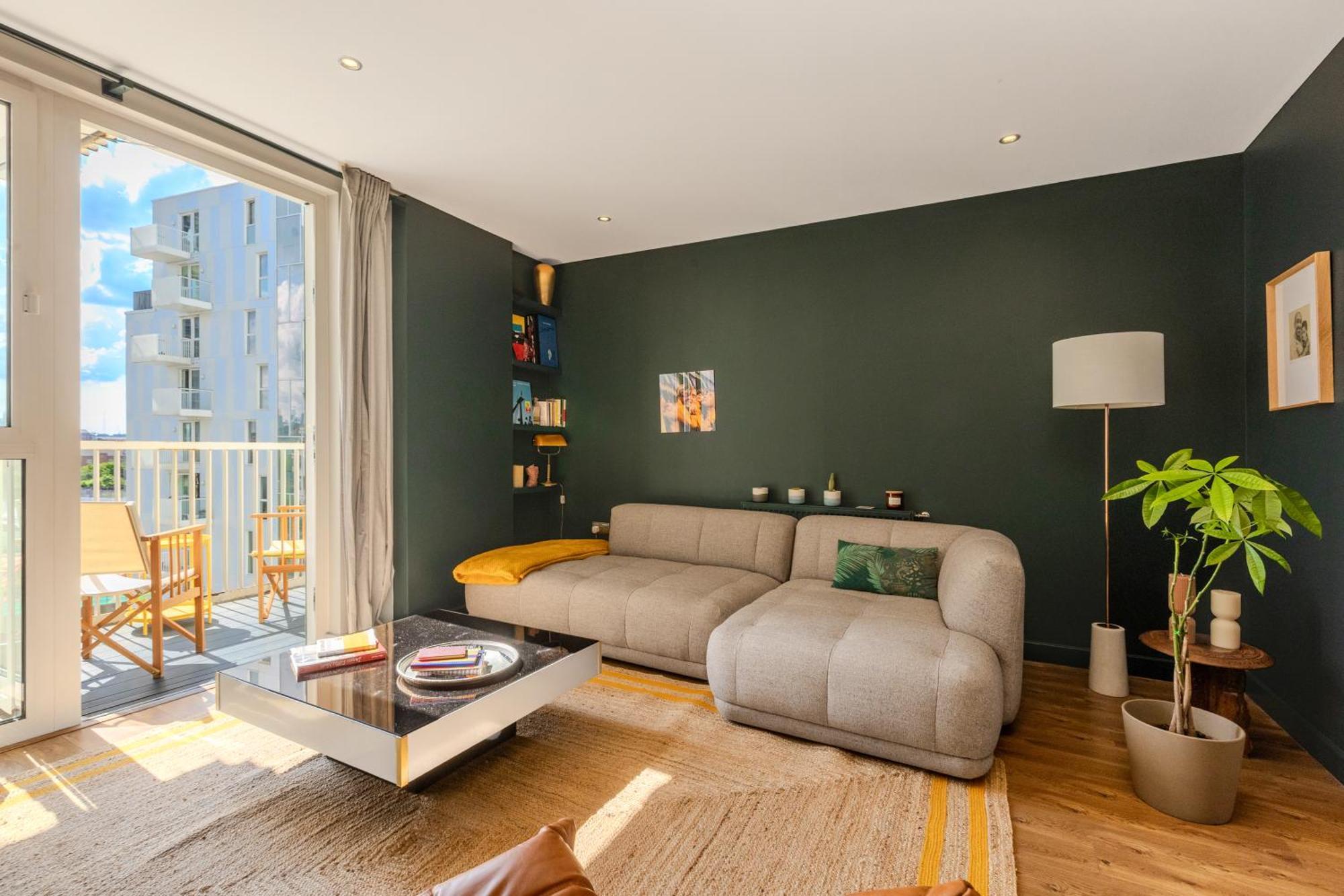 Stylish 1br Apt, 8 Mins To Stratford Station Apartment *